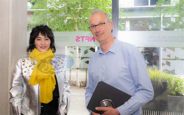 何超仪出席电影大师课:香港电影要用创意走向世界