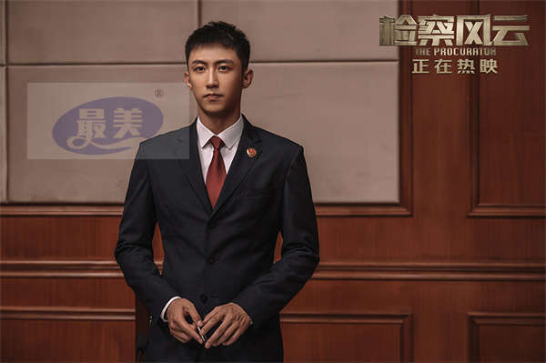 《检察风云》黄景瑜白百何“庭辩交锋” “爽”“敢”十足获福州观众力赞
