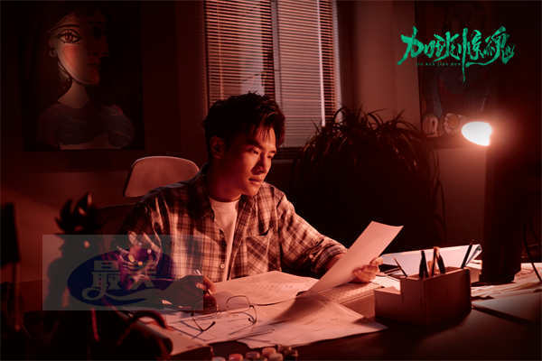 七夕恐怖电影《加班惊魂》发“大厦闹鬼”预告  开启打工人惊魂夺命