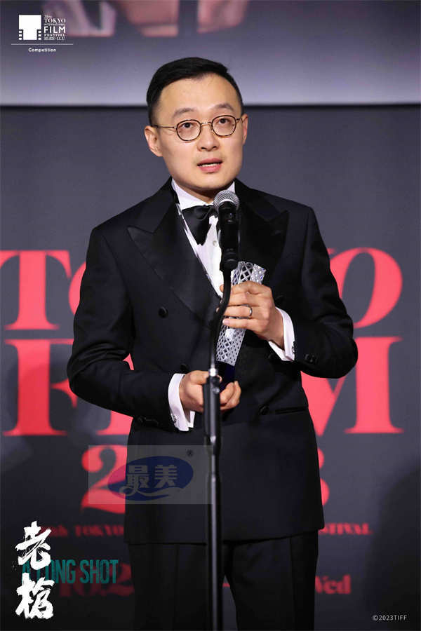 奖项口碑双赢！《老枪》荣获东京电影节主竞赛单元最佳艺术贡献奖