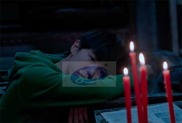 官宣|北京国际电影节·第30届大学生电影节“青春同路人”王俊凯