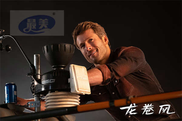 年度灾难大片《龙卷风》全国热映 震撼视效北美大爆今夏必看