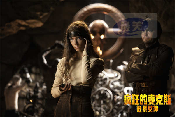 《疯狂的麦克斯：狂暴女神》曝“生死竞速”预告 末世复仇狂飙不止