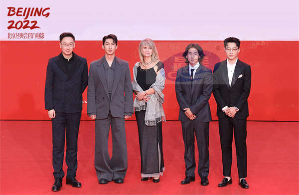 陆川执导冬奥官方电影《北京2022》定档5月19日 北影节开幕展映好评不断