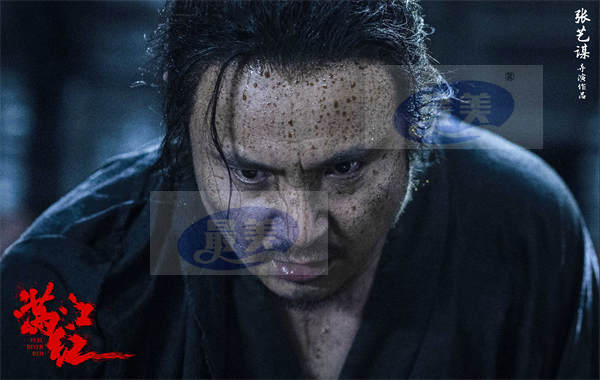 电影《满江红》曝同名推广曲MV 韩红燃情献唱传递热血气势