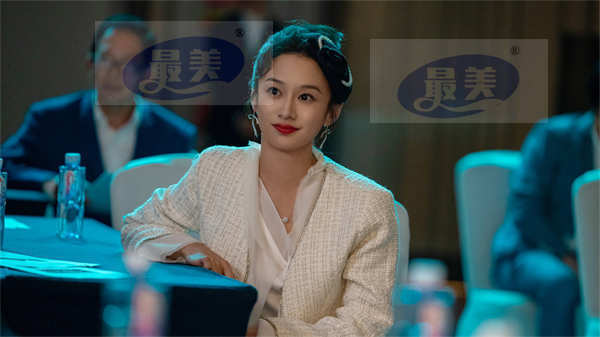 陆妍淇《无所畏惧》收官 兰兰彻底黑化角色上大分