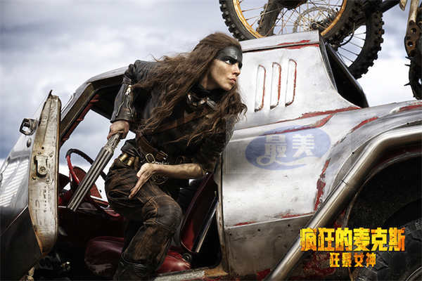 《疯狂的麦克斯:狂暴女神》曝“黑暗天使”特辑 末世狂澜高燃开启