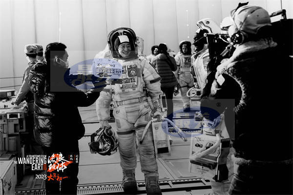 电影《流浪地球2》金鸡电影节举办全阵容发布会 发布八大角色海报共绘粒子星辰