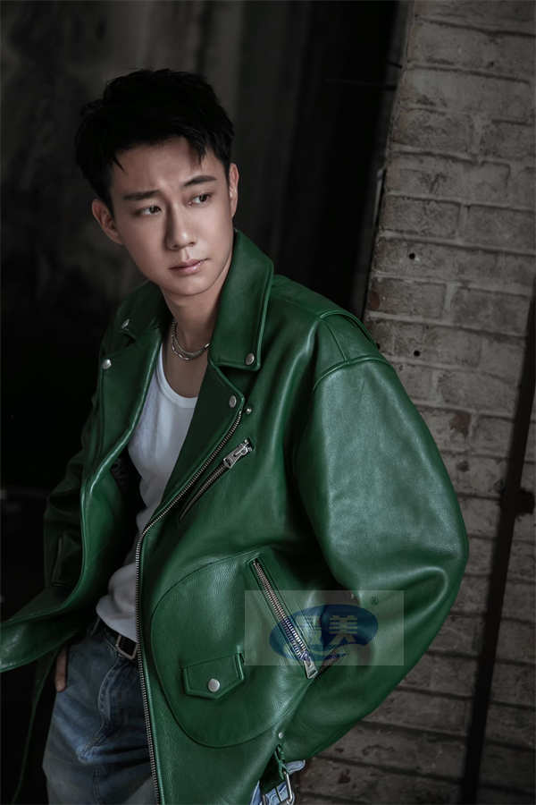 追查毒品险被“活埋”，哈尔滨演员高至霆拍《绝地追击》玩命！