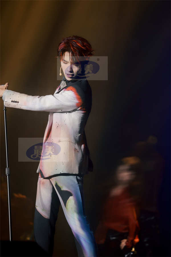 罗一舟2023SIDE L广州首唱会圆满落幕 新歌连唱燃爆舞台