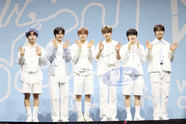 SM娱乐旗下新男团NCT WISH举行出道专辑《WISH》发布会