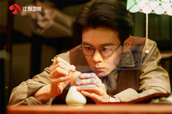 独家对话|曾舜晞:被顾易中触底反弹的人生吸引,谍战初体验充满挑战