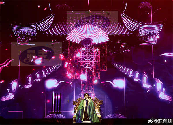 苏有朋巡演南京站感动与精彩交织 巡演高水准制作引发热议
