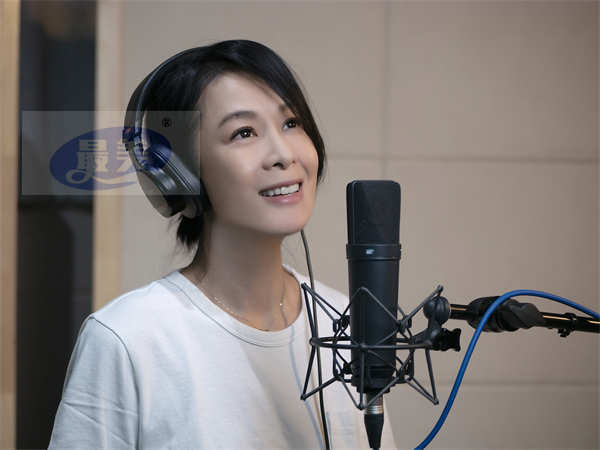 《八角笼中》曝推广曲《亲爱的小孩》MV 刘若英王宝强合体催泪献唱