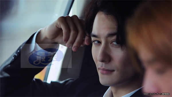 日本电影《GOLD BOY》定档预告海报双曝光! ——冈田将生与羽村仁成共同演绎“头脑战”