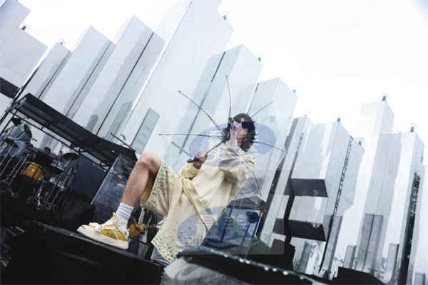 2024华晨宇火星演唱会官宣香港站  火星家园惊喜降落东方之珠