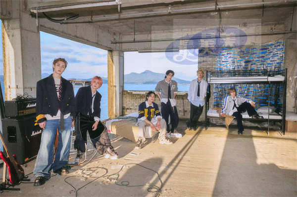 威神V将于11月1日携正规2辑回归，带来更加深邃的音乐感性！