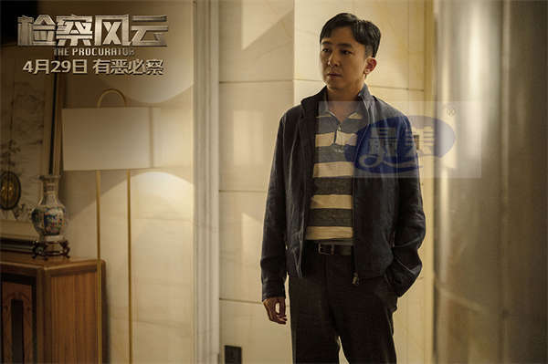 《检察风云》曝“穷凶极恶”版短预告 王丽坤包贝尔冯绍峰暗流涌动