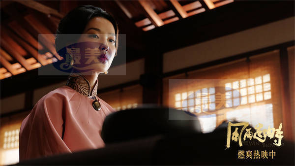 郭富城梁朝伟世纪同框！《风再起时》今日上映 首映获赞“港片史诗”