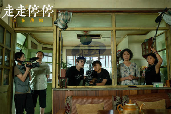 高口碑喜剧《走走停停》今日上映 和胡歌高圆圆一起笑迎端午松弛一夏