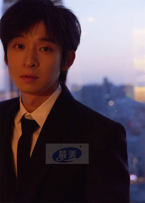 董子健亮相2024年“大剧看总台” 系列年代剧大江大河3引燃期待