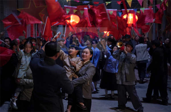 《开国宴风云》观众反响热烈，口碑铸就历史谍战新经典