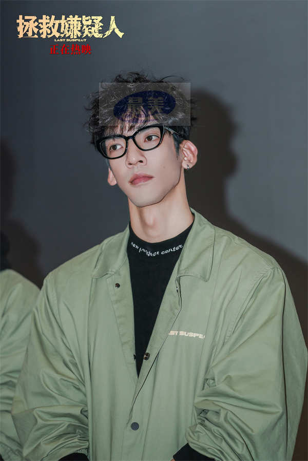 电影《拯救嫌疑人》长沙路演张小斐演技获赞 观众感慨“看五次哭五次”