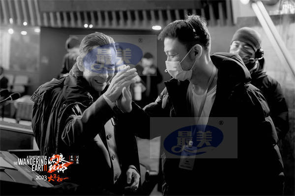 电影《流浪地球2》金鸡电影节举办全阵容发布会 发布八大角色海报共绘粒子星辰