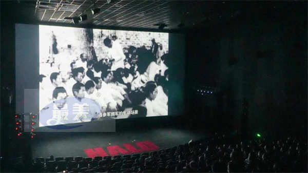 纪录电影《穿越烽火》江西首映礼暨推广曲发布会在南昌举行