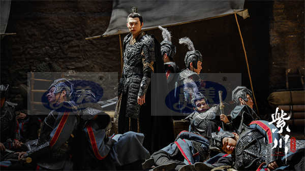 《紫川·光明三杰》今日会员收官 杨旭文刘宇宁张铭恩逆战反击高燃守护