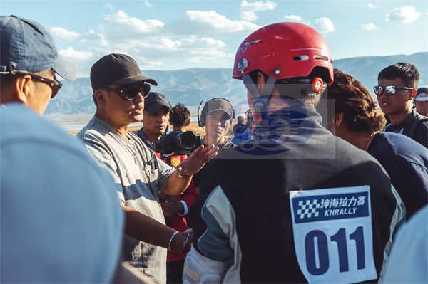 独家对话|沈煜傑:拍摄《大海道》是一种极限挑战