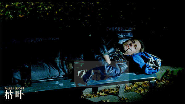 电影《枯叶》确认引进 冷幽默爱情喜剧斩获2023戛纳评审团奖