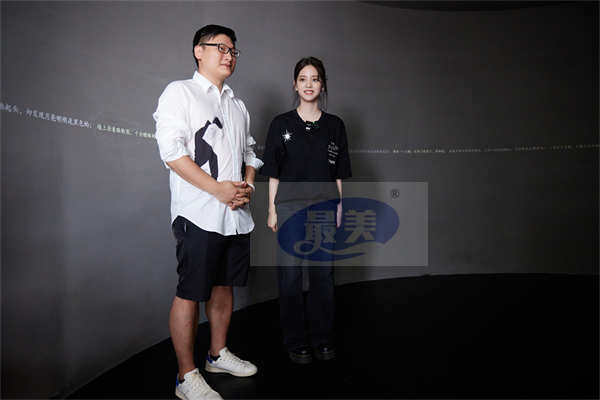 欧阳娜娜艺术展新专辑同日上线 探索多重艺术维度