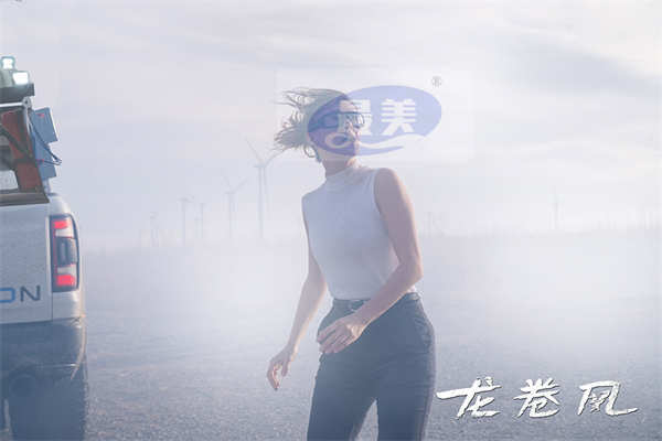 年度灾难大片《龙卷风》全国热映 震撼视效北美大爆今夏必看