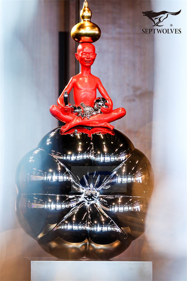 七匹狼跨界牵手艺术家陈文令,打造雕塑艺术时尚