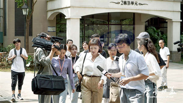 《亭亭如盖》定档4月15日 稀缺故事题材展现女性多重困境