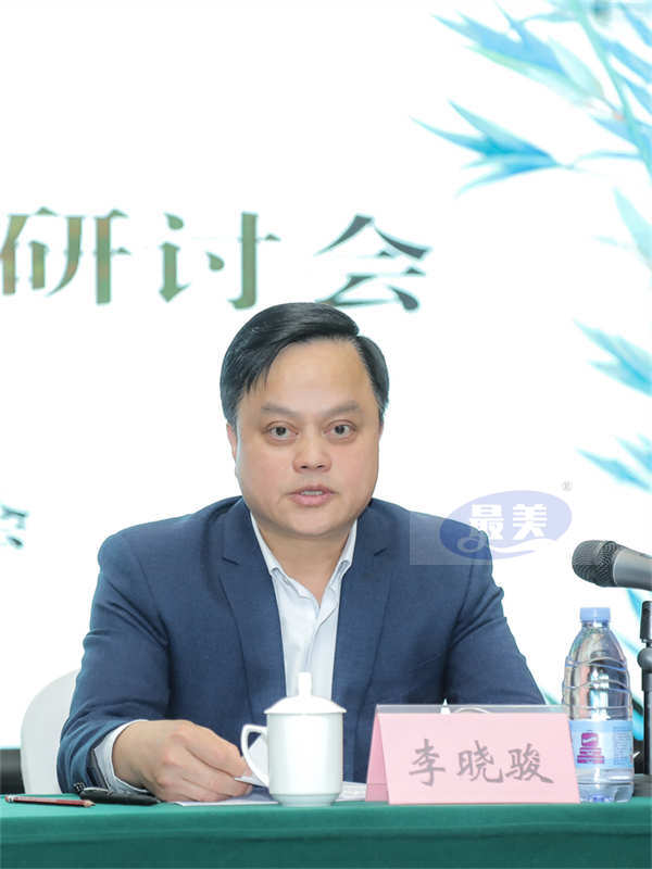 从他乡到故乡——《故乡，别来无恙》研讨会 真诚创作谱写时代情绪