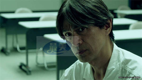 日本电影《GOLD BOY》定档预告海报双曝光! ——冈田将生与羽村仁成共同演绎“头脑战”