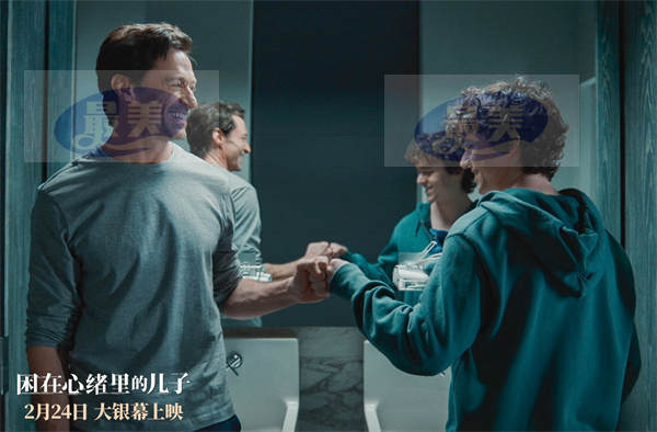 《困在心绪里的儿子》“狼叔”霍普金斯父子对峙 贡献影帝飙戏名场面