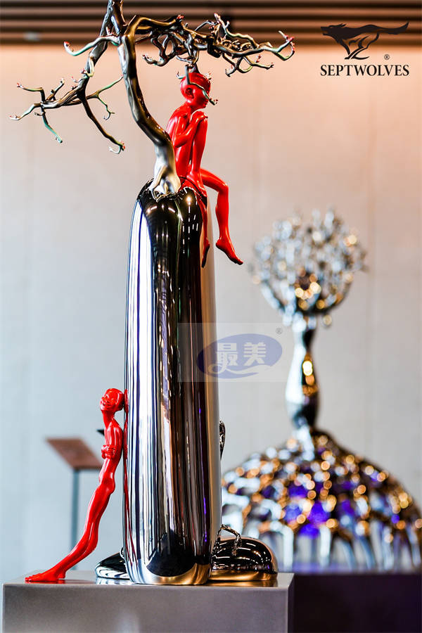 七匹狼跨界牵手艺术家陈文令,打造雕塑艺术时尚