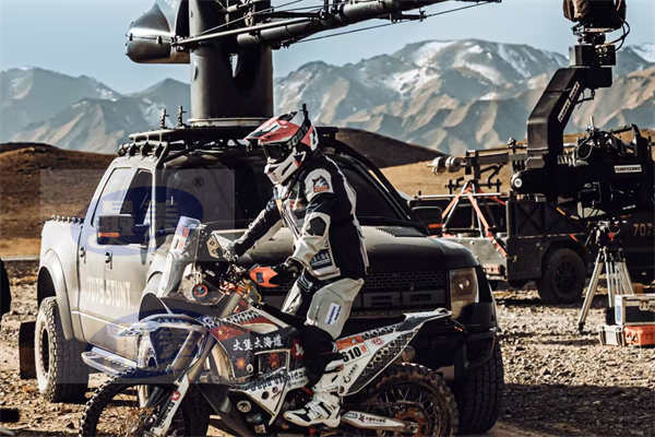 独家对话|沈煜傑:拍摄《大海道》是一种极限挑战