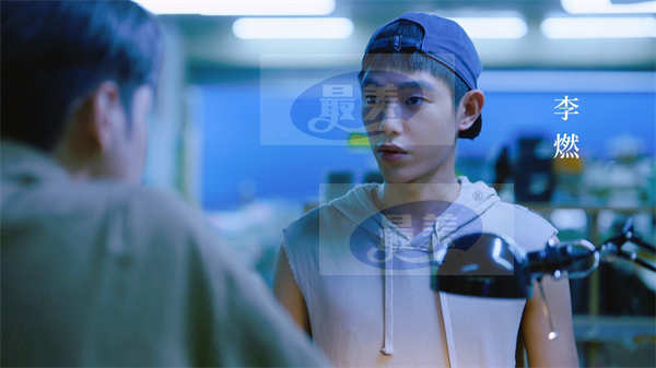 《鸣龙少年》曝青春活力版预告 张若昀黄尧谱写笑泪交织高考战歌