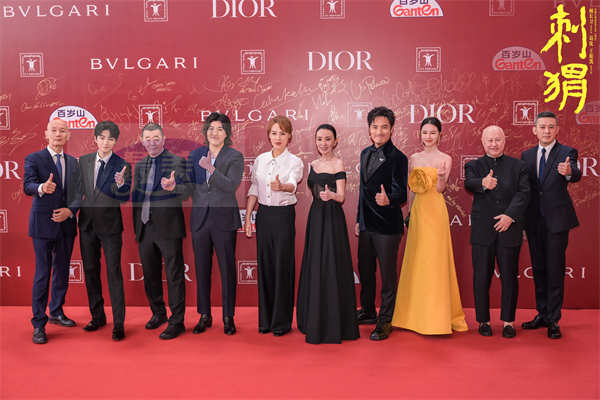 《刺猬》获得金爵奖最佳编剧 葛优王俊凯“怪咖”姑侄深入人心