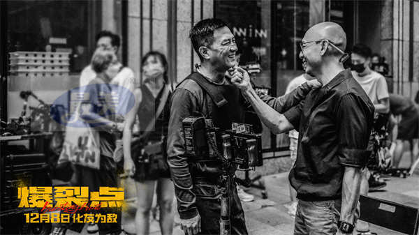 林超贤更魔鬼了! 年度巨制《爆裂点》挑战港片新高度 张家辉陈伟霆梁洛施咬牙过难关