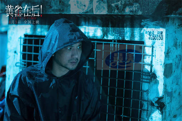 冯绍峰陶虹新片定档0403 《黄雀在后！》揭小镇大众情人死亡迷局