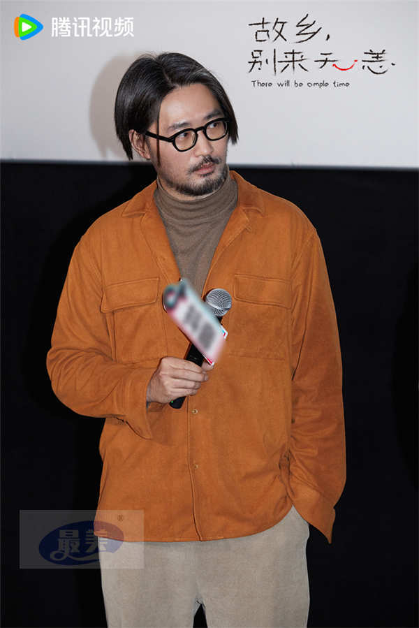 《故乡，别来无恙》任素汐史策王子璇等组团扫楼 故乡老友同框追剧再相逢