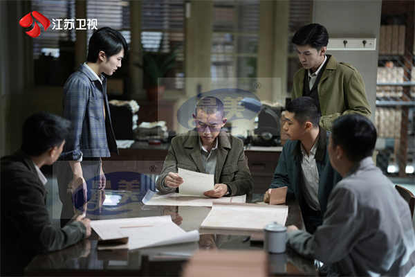 《暗夜与黎明》今晚开播 陈哲远、聂远携手反特铲恶锄奸