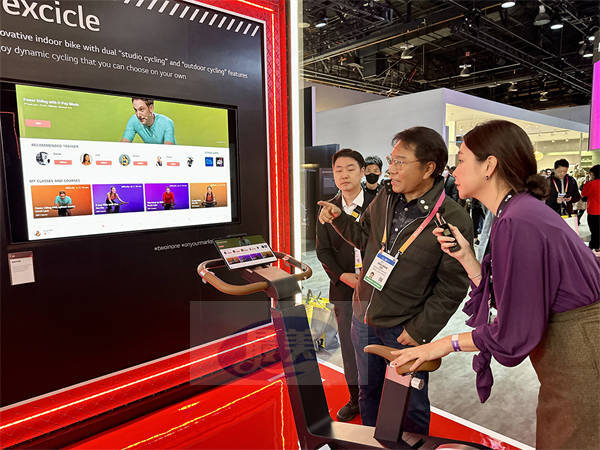 李秀满总制作人在“CES 2023”上表示“应用于尖端技术的内容将成为必备条件”,备受瞩目!