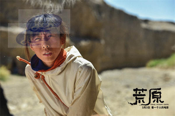 《荒原》曝“愁惨弱”特辑  任素汐奉献“毁容式”表演