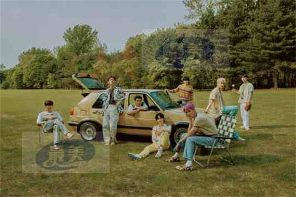 EXO将于7月10日携带正规7辑《EXIST》回归，今天公开新曲《Hear Me Out》音源与MV